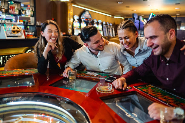 vavetogel Android app home screen showing football betting and live casino options